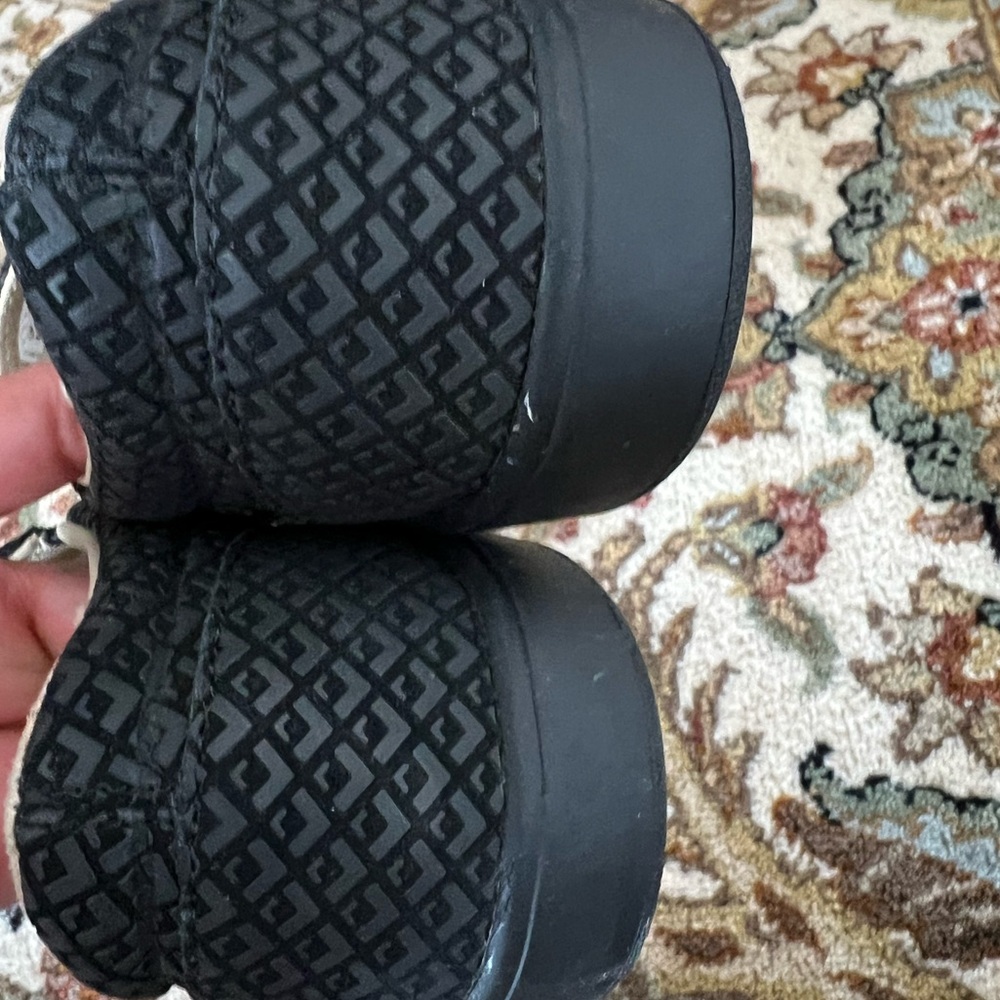 Lacoste Black Slip-On Shoes – Size EU 37.5 / US 6.5 (Fits Like US 7) - Picture 8 of 13